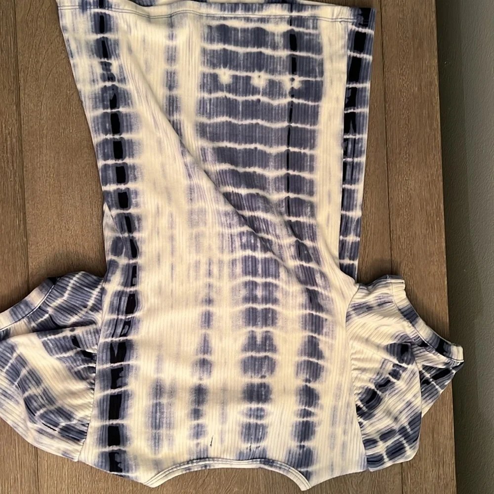 Epic Threads - Picture 3 of 3